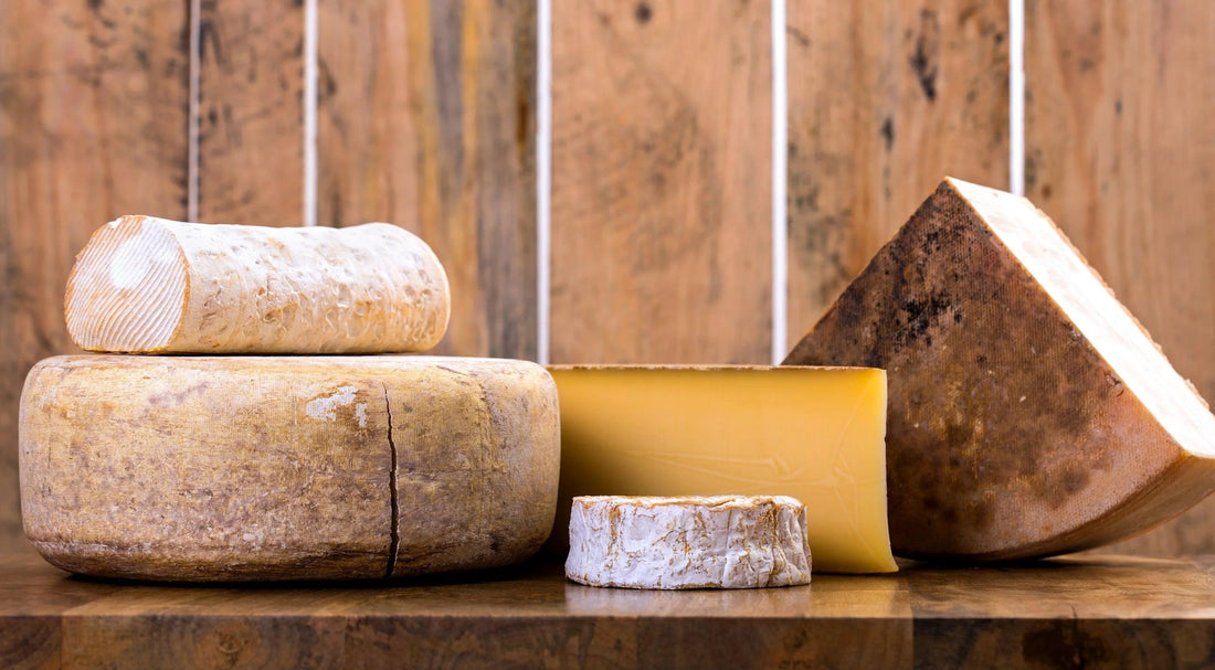 Odkryj tajemnicę smaku: Dlaczego tradycyjne sery rzemieślnicze to prawdziwa uczta dla podniebienia